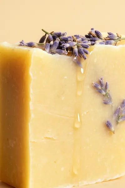 Savon Bio Saponifié à Froid – Suif de Bœuf bio🐄, huile de Lin & Algues québécoises